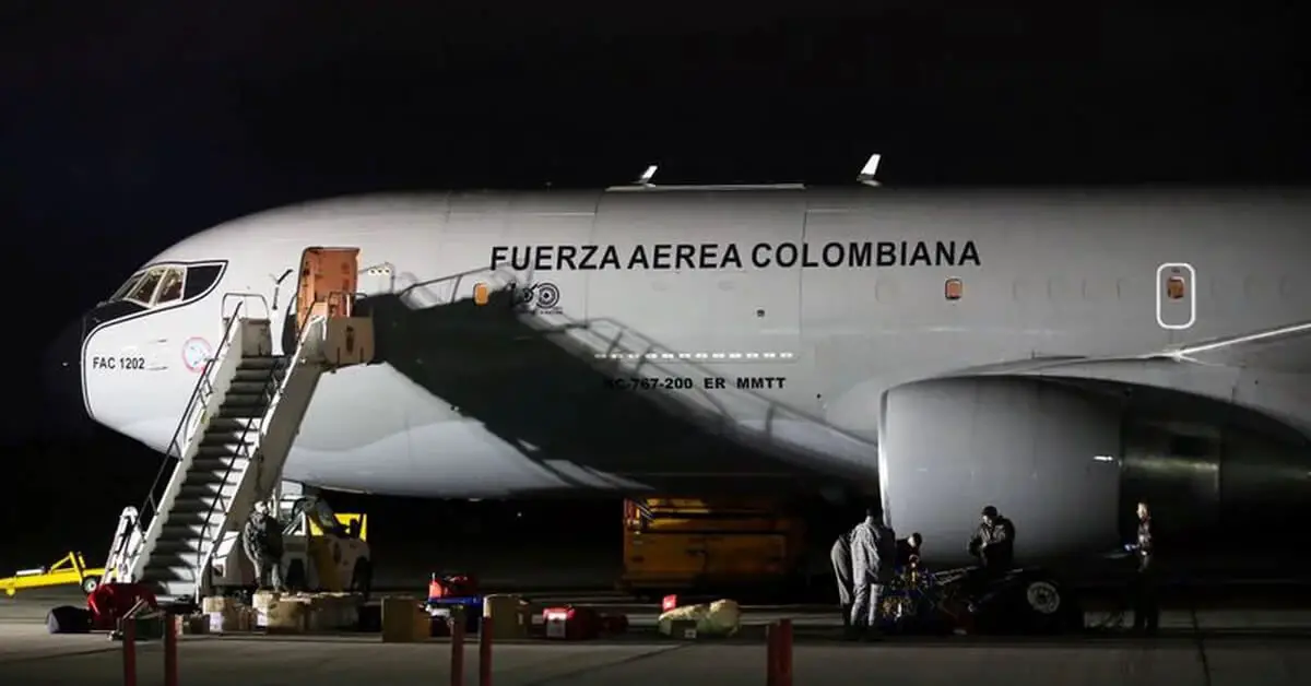 Avión de Fuerza Aérea irá a Ucrania para repatriar colombianos