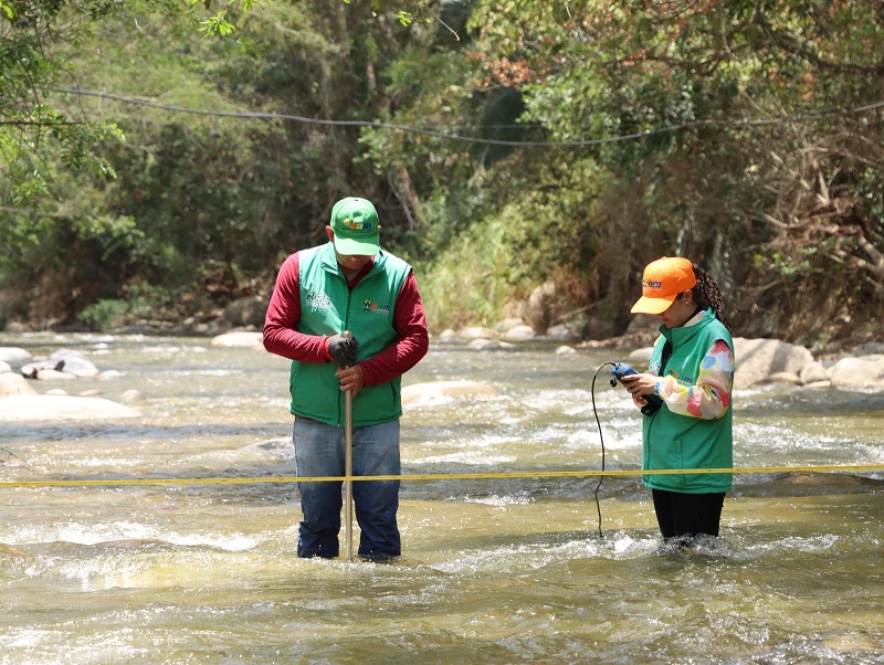 El río Las Ceibas mantiene su caudal