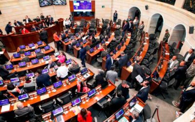 Ausencias frenan debate de la reforma laboral