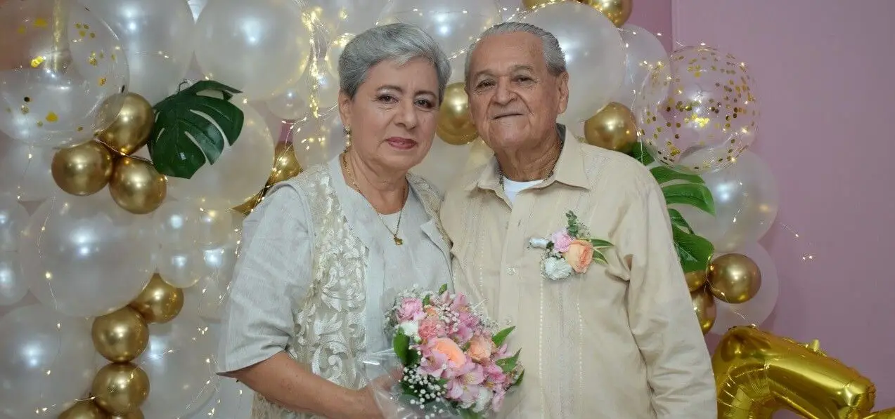 Bodas de Oro Héctor Iván Medina y María Gloria
