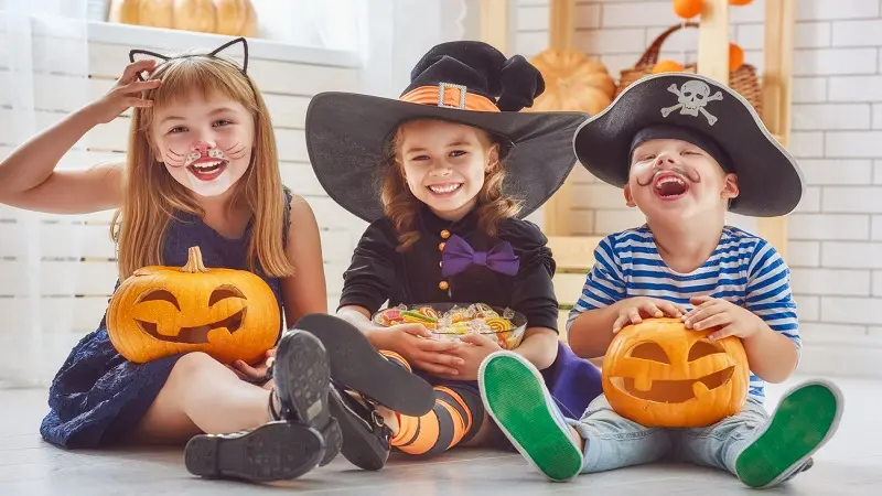 ¿Cuántos dulces pueden comer niños y niñas en la celebración de Halloween?