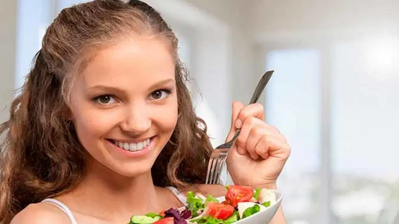 Una dieta saludable para adolescentes: Nutrición para el crecimiento y el bienestar