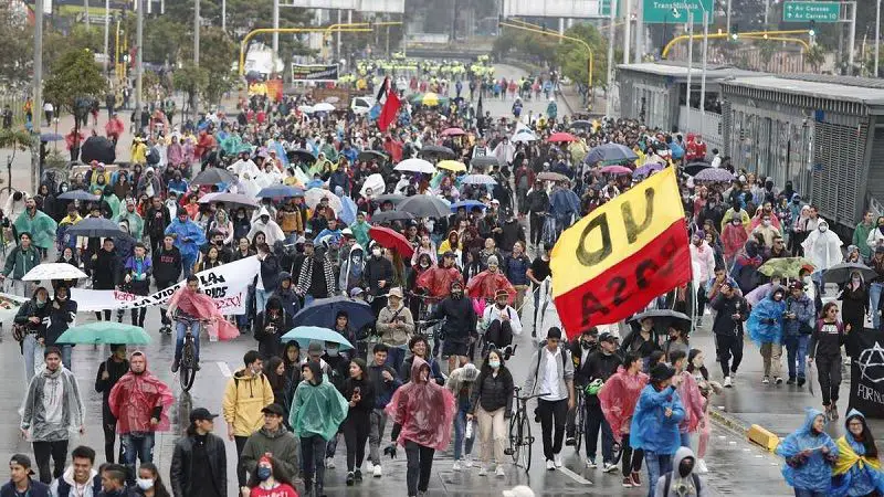 ¿Marchas contra el gobierno de Gustavo Petro?