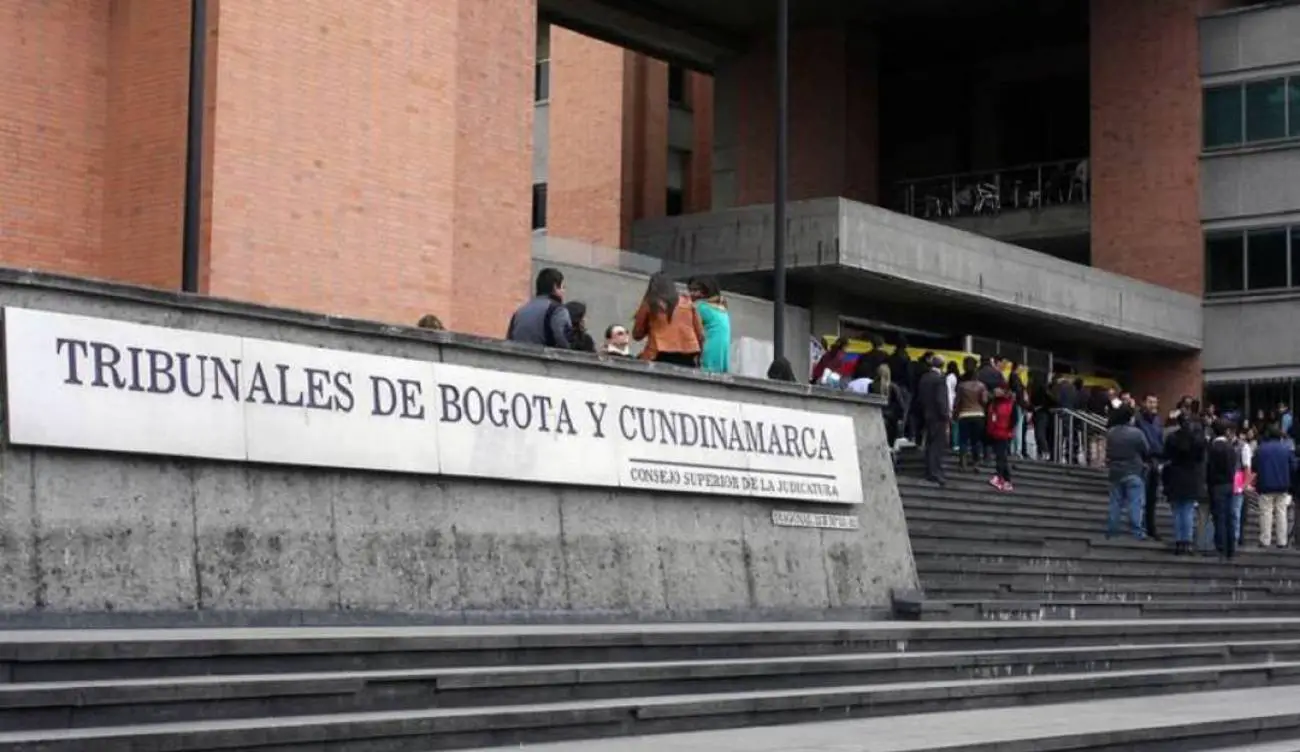 Demanda busca frenar venta de bienes de presuntos testaferros de FARC