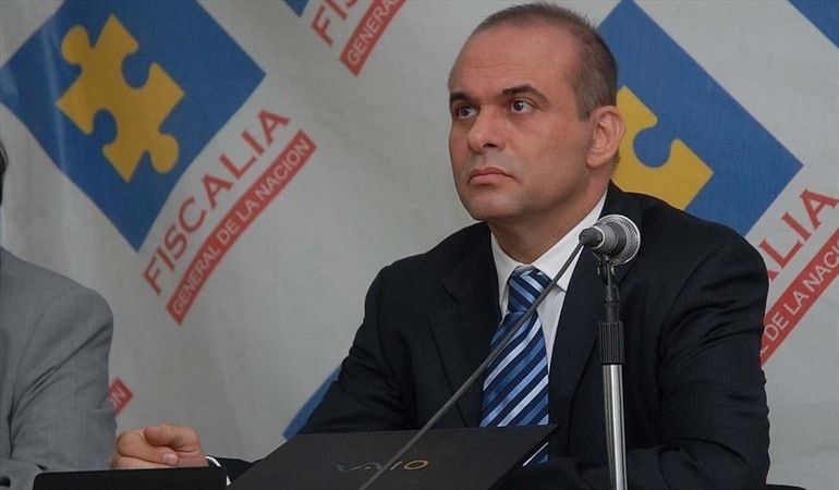 Exparamilitar Mancuso pedirá no ir a la cárcel en Colombia sino detención domiciliaria
