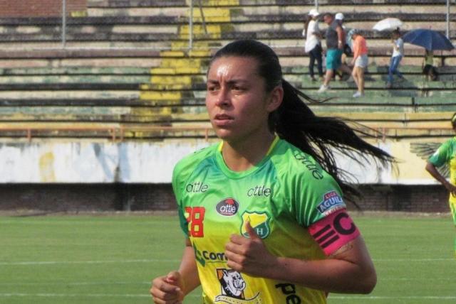 Yoreli Rincón destacada en el equipo ideal femenino de la década en Conmebol