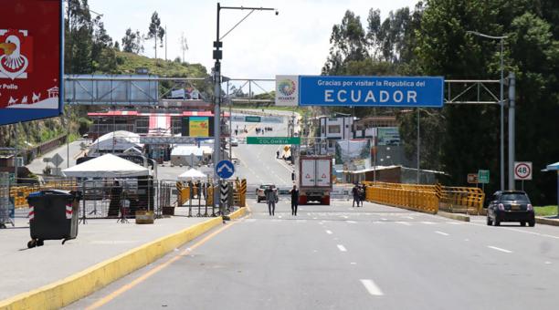 En junio estará listo el corredor vial que conectará a Colombia con Ecuador: Duque
