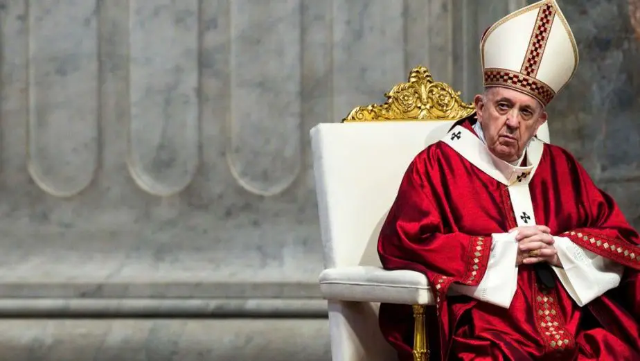 Papa criticó a los que se van de vacaciones pese a la pandemia