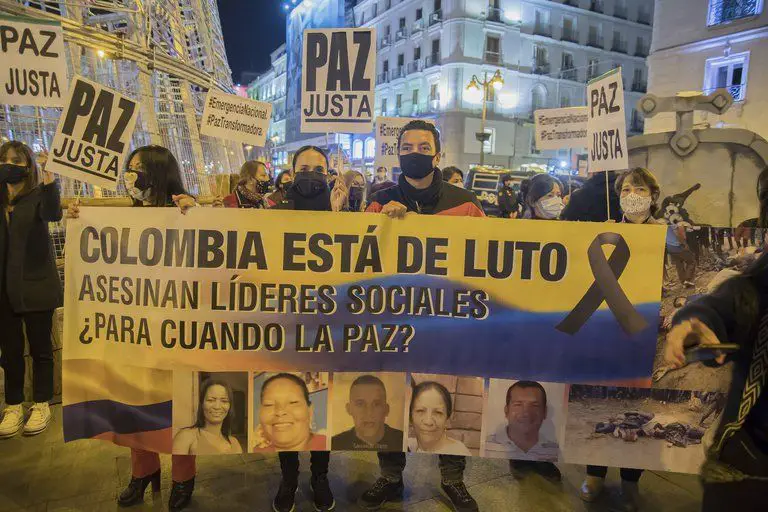 El 53% de los asesinatos de defensores de derechos en 2020 ocurrieron en Colombia