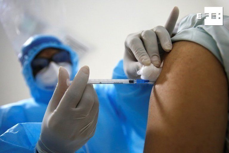 Contagiados de covid-19 serán incluidos en el Plan Nacional de Vacunación