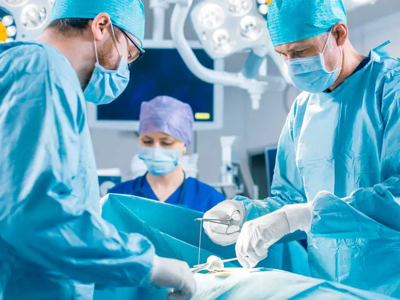 El profesional dio a conocer que desde el 2007 hasta el 2019 venían haciendo entre 20 a 30 trasplantes renales al año. Una cifra importante en el departamento