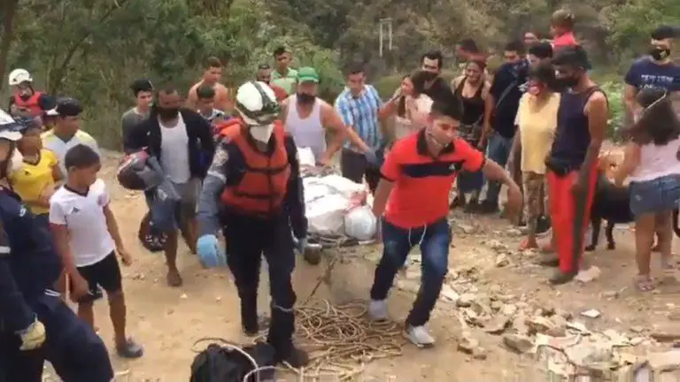 Joven se lanzó a un río en Santander tras enterarse de la muerte de su novia