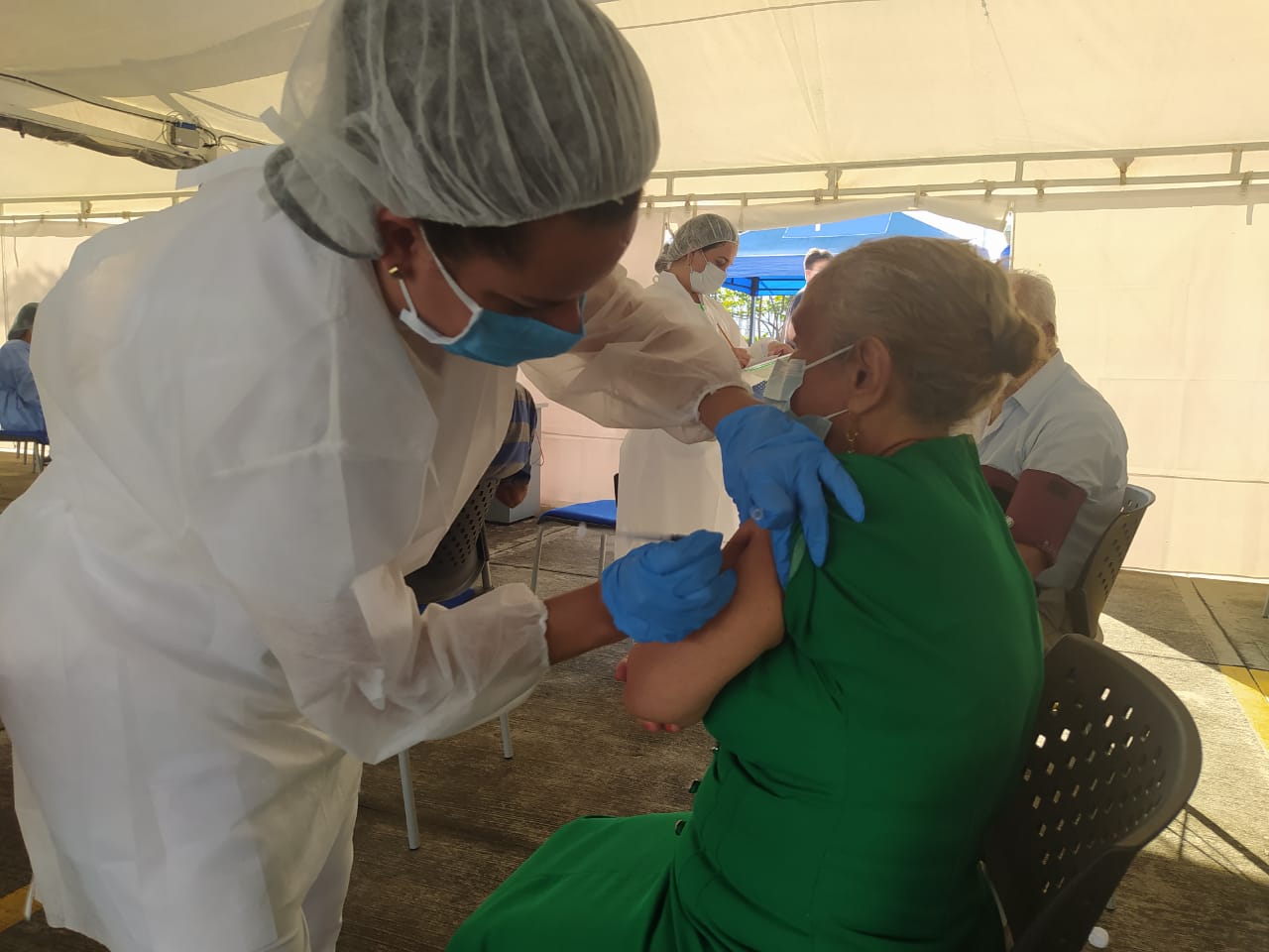Más de 5.900 personas han sido vacunadas contra el Covid en Neiva