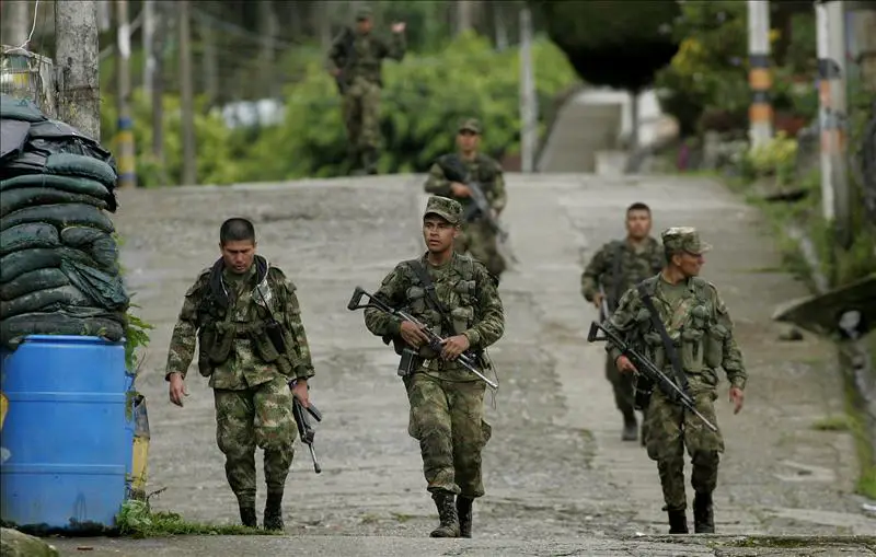 Refuerzan presencia militar en Arauca por enfrentamientos entre disidencias y el Ejército de Venezuela