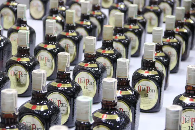 Incautadas 72 botellas de Whisky de contrabando en el Huila