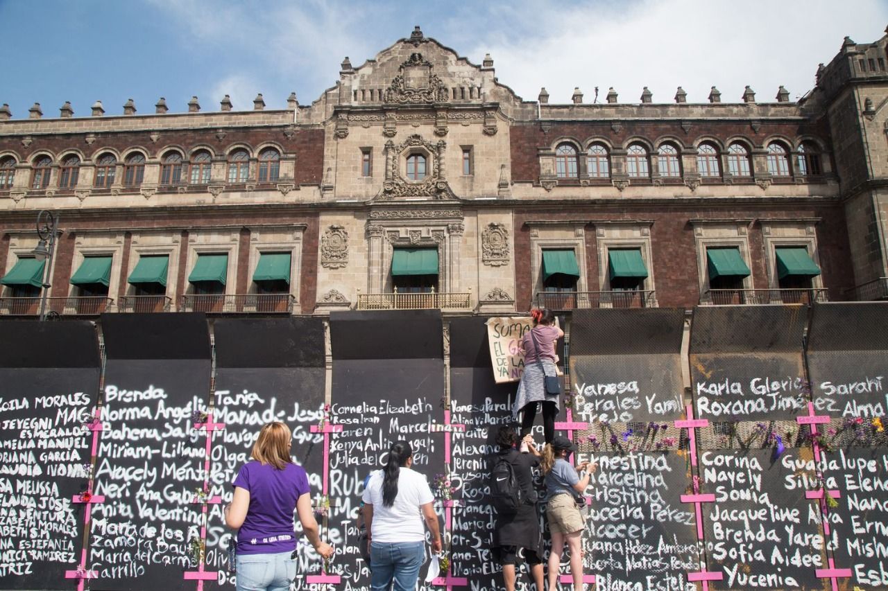 El conflicto de López Obrador con el feminismo marca un 8 de marzo de indignación y protesta