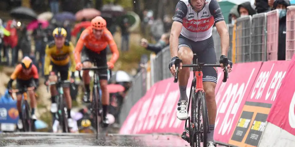 Nibali no pierde la esperanza de correr el Giro