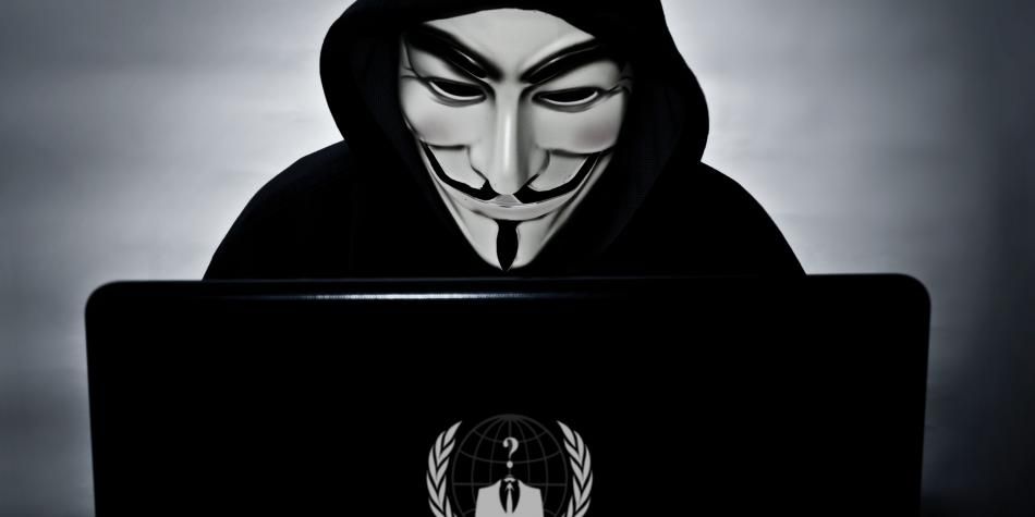 Anonymous hackeó al Ejercito Nacional