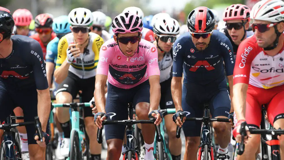 Bernal a consolidar su liderato en la etapa 17 del Giro