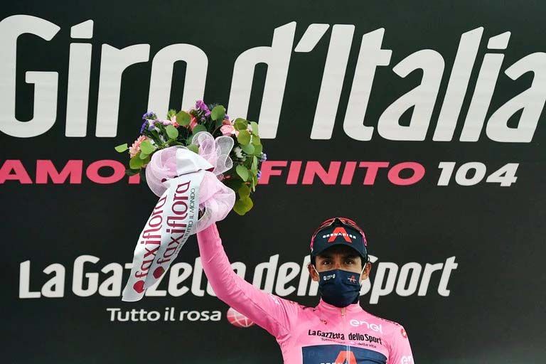 Egan consolida su liderato en el Giro