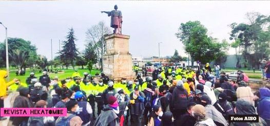 Intentaron derribar la estatua de Cristóbal Colón en Bogotá