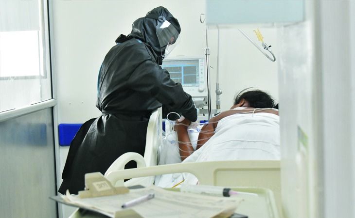 Récord de contagios covid hoy en Colombia: 27.000 casos