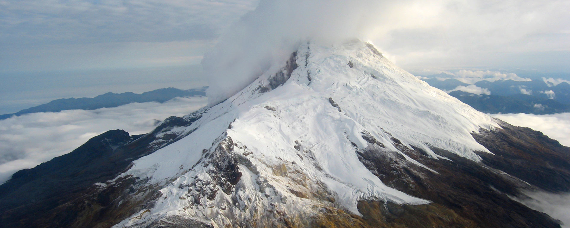 Los Últimos Rastros de Hielo en los Nevados de Colombia