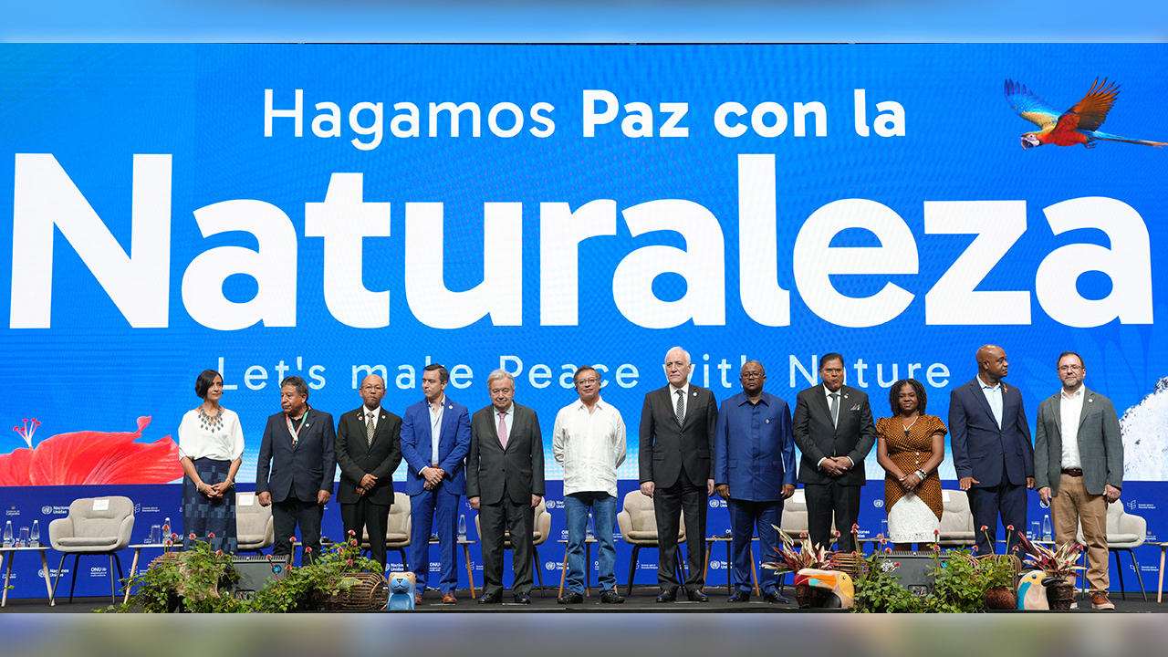 “El principal problema de la humanidad es que estamos comenzando el tiempo de su extinción»: Petro