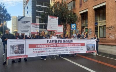 Pacientes denuncian la crisis en el Invima