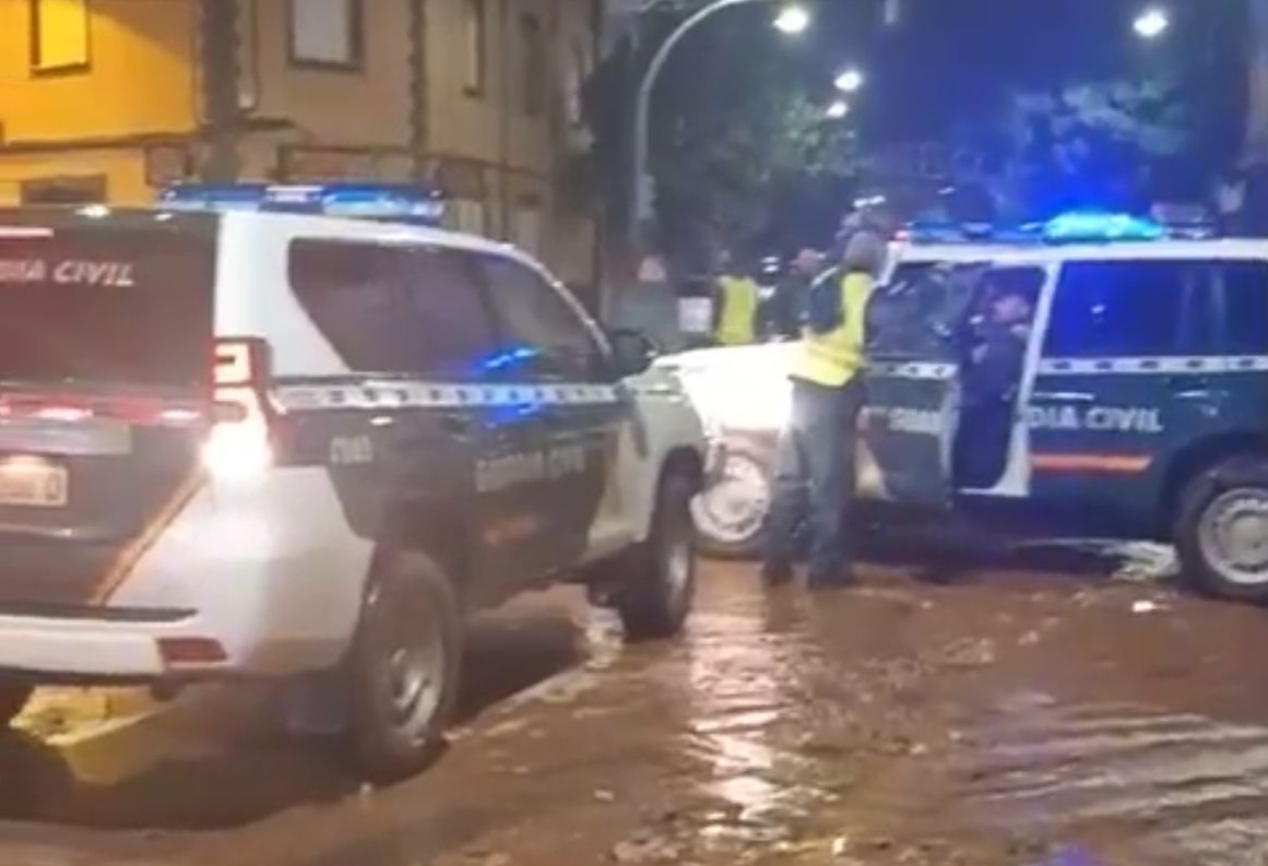 Un colombiano muerto y 32 desaparecidos en inundaciones de Valencia