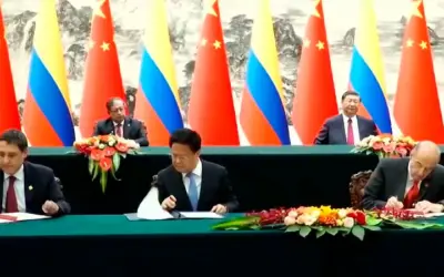 Colombia y China fortalecen su relación con 12 acuerdos de cooperación