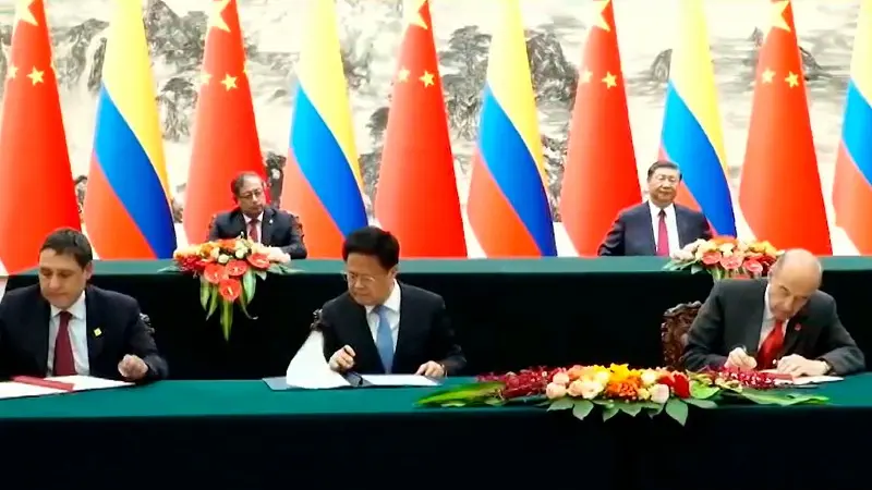 Colombia y China fortalecen su relación con 12 acuerdos de cooperación