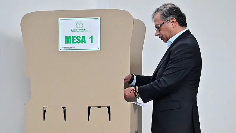 “La base de la corrupción está en la compra del voto”: Petro