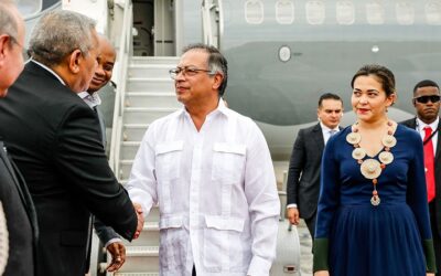 Petro viajó a Panamá a la posesión del nuevo presidente