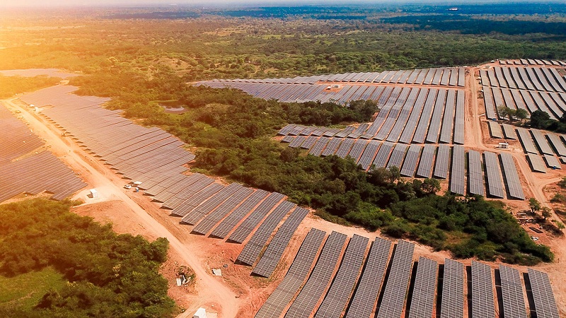 Inauguran cinco parques solares en Sabanalarga, Atlántico
