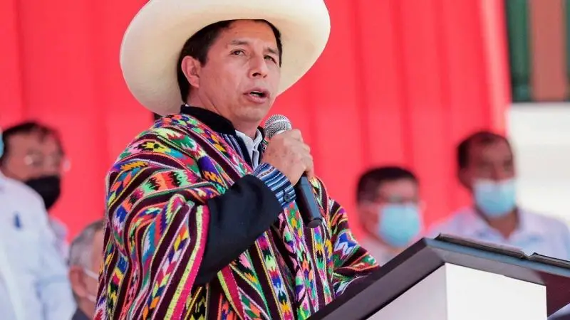 La fiscalía de Perú investiga de manera formal al presidente Pedro Castillo