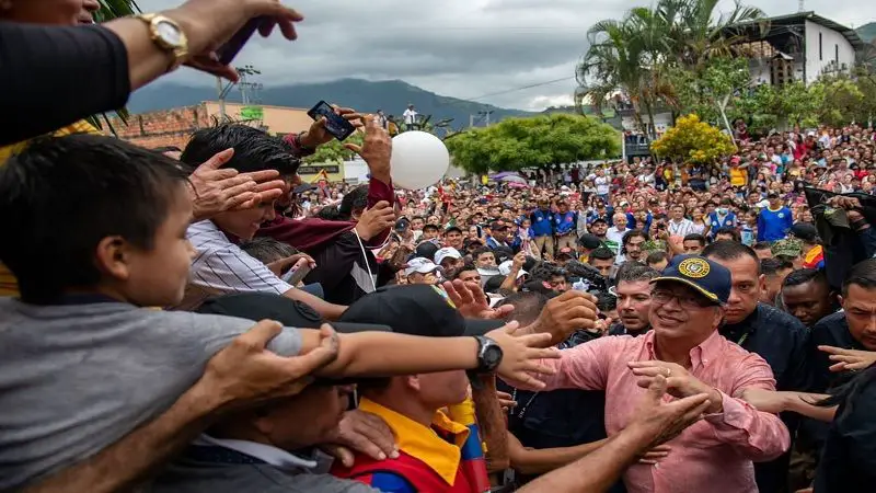 El presidente propone una asamblea de cocaleros en el Catatumbo