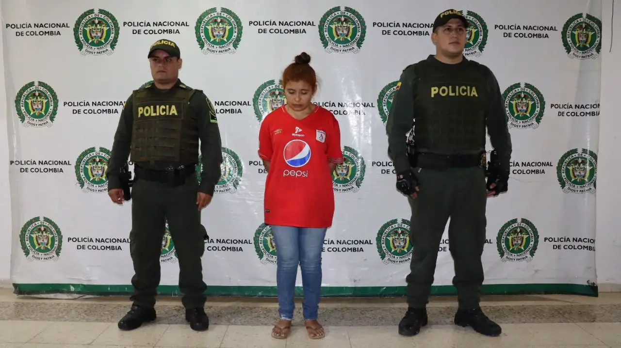 Policía de Neiva captura a una mujer por orden judicial