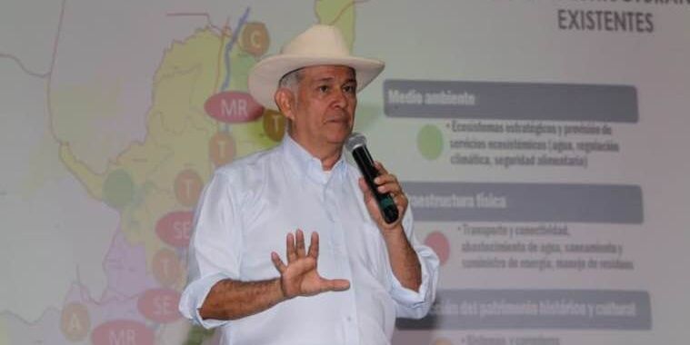 Quiero romper paradigmas en el congreso de la república: Armando Saavedra