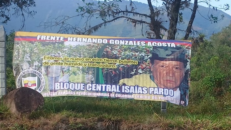 Siguen apareciendo pancartas y grafitis de las disidencias en el Huila