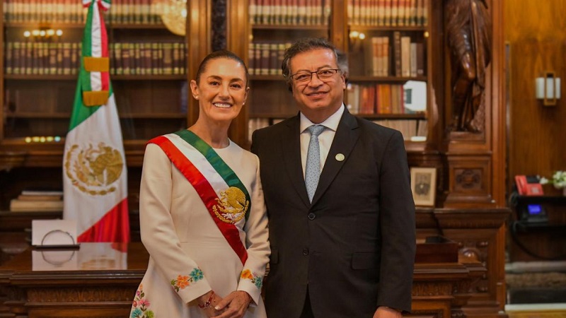 Presidenta de México expresó respaldo a Petro ante investigación en su contra