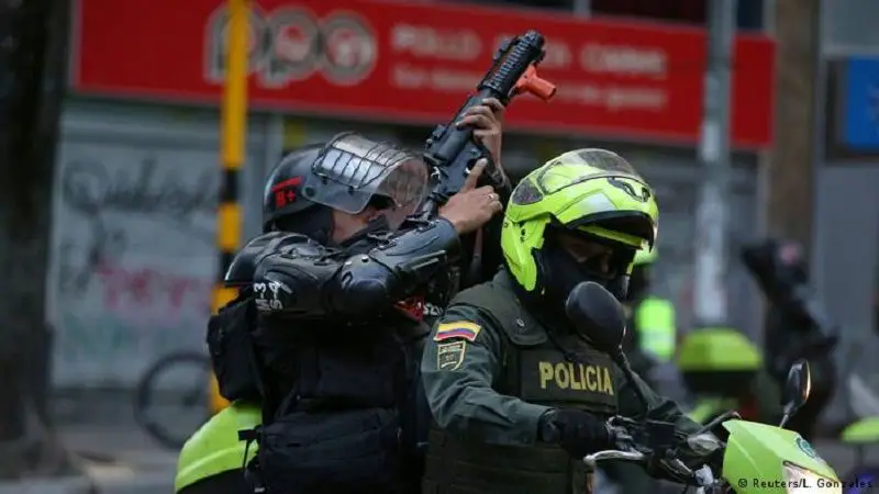 Por ser maltratado por Policías Estado colombiano tendrá que indemnizar a ciudadano