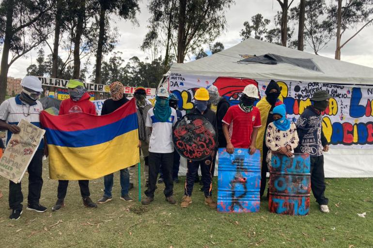 Integrantes de la ‘Primera Línea’ acampan en Bogotá