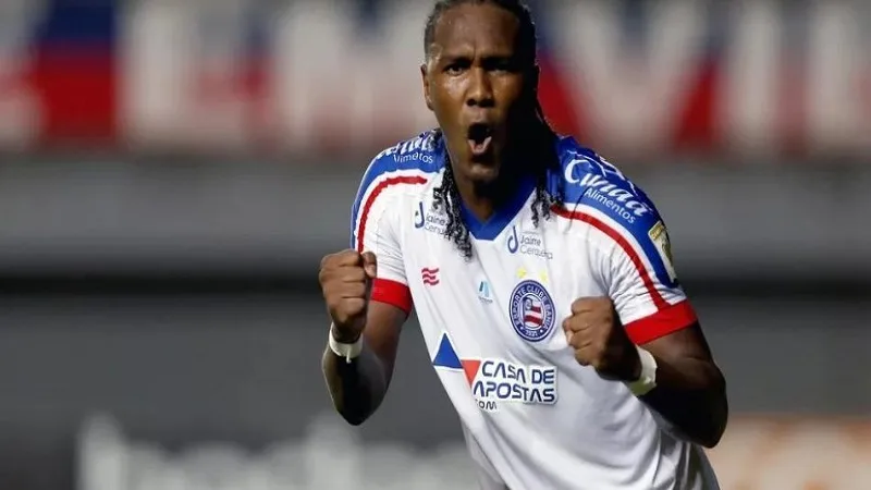 Santa fe confirmó el fichaje de Hugo Rodallega