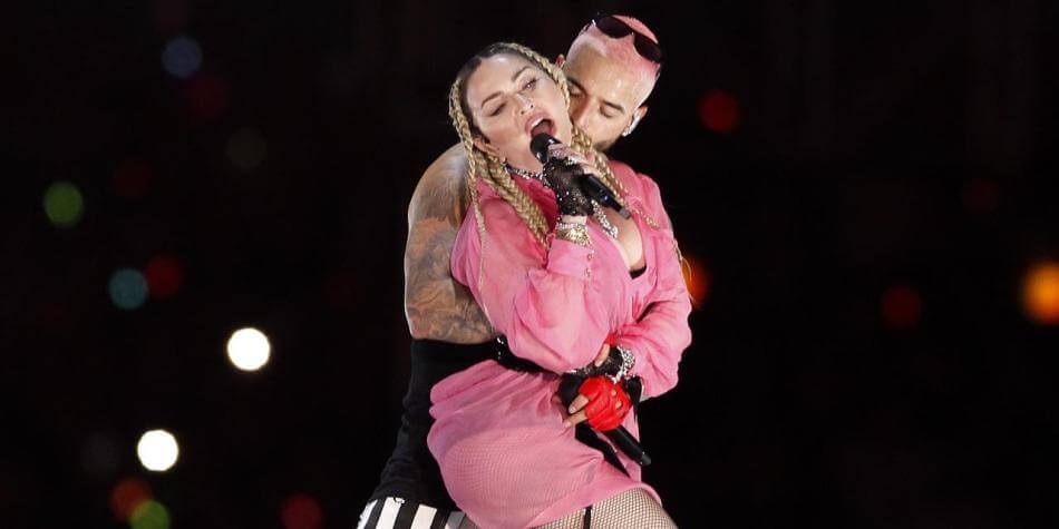 Maluma cerró con Madonna su gran concierto en Medellín