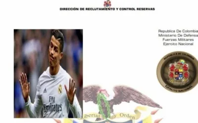 ¡De no creer! Le dieron la libreta militar con una foto de Cristiano Ronaldo