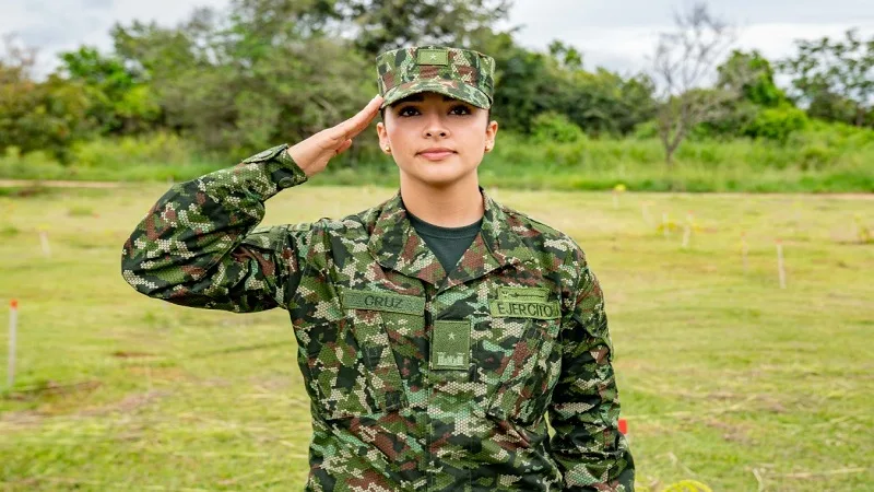 Ejército incorporará mujeres para servicio militar voluntario