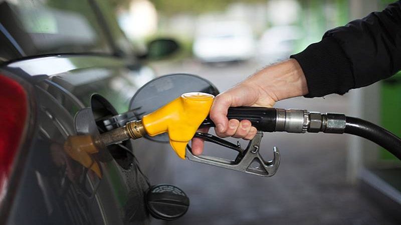 ACPM y gasolina aumentará cada mes hasta el 2024