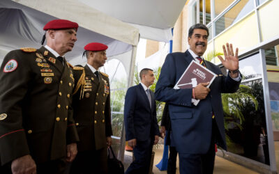 Nicolás Maduro impide la entrada de expresidentes latinoamericanos a Venezuela y los llama «ridiculos»