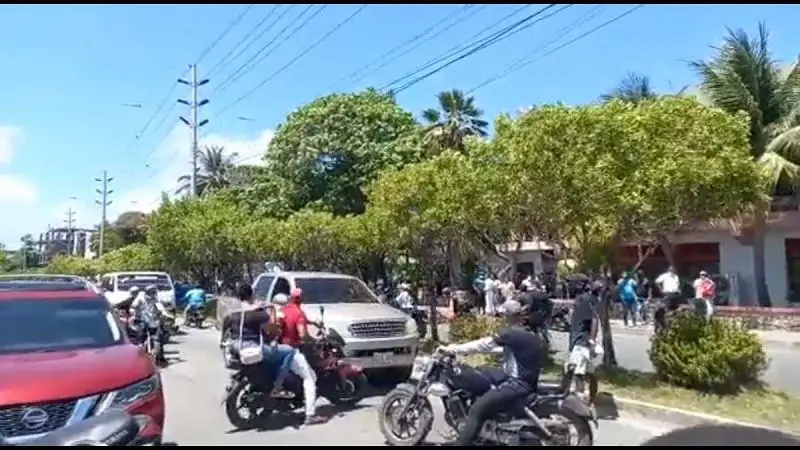 Continúan las protestas en San Andrés￼
